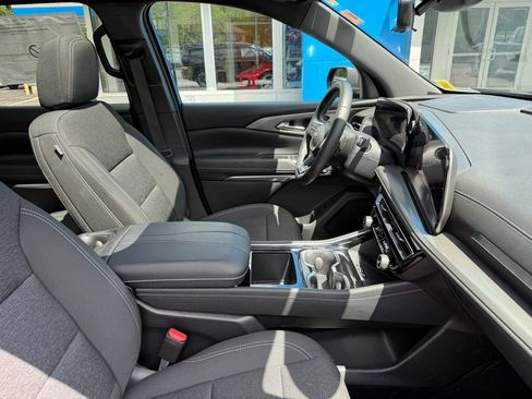 Used 2026 Chevrolet Traverse LT w/ Sun and Wheel Package AWD/4WD image 44