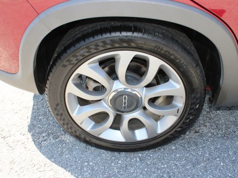 Used 2015 FIAT 500L Trekking FWD image 12