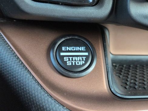 Used 2024 Ford Bronco Sport Outer Banks AWD/4WD image 28