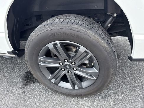Used 2023 Ford F150 Lariat w/ Equipment Group 502A High AWD/4WD image 19