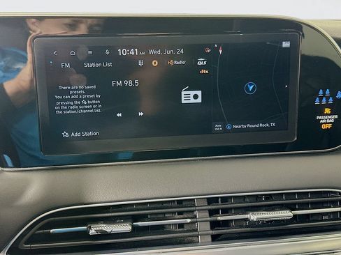 Used 2022 Hyundai Palisade Limited FWD image 15