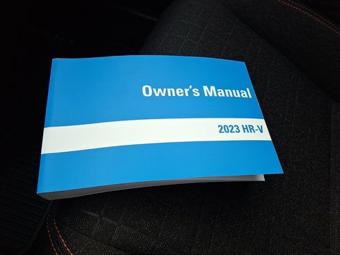 Certified 2023 Honda HR-V Sport image 26