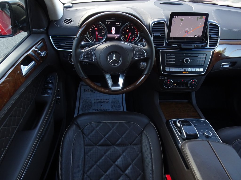 Used 2018 Mercedes-Benz GLS 550 4MATIC image 17