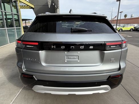 Used 2024 Honda Prologue Touring image 13