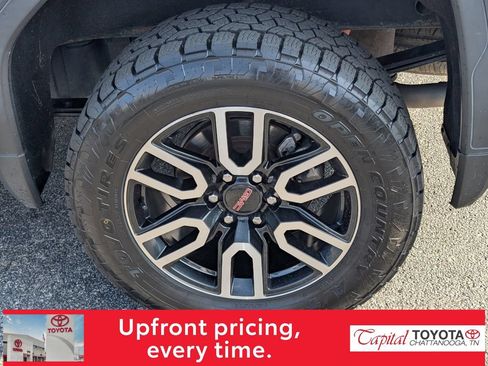 Used 2019 GMC Sierra 1500 AT4 w/ AT4 Premium Package AWD/4WD image 14