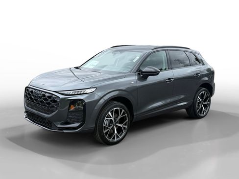 New 2026 Audi Q3 quattro 2.0T AWD/4WD image 1