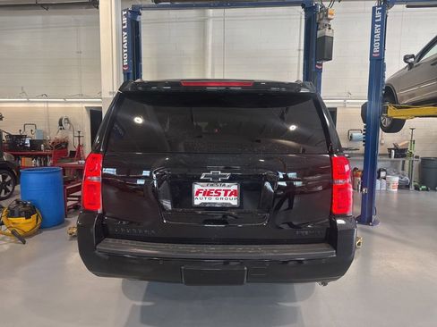 Used 2019 Chevrolet Suburban Premier image 9