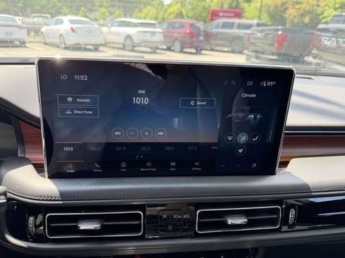 Certified 2023 Lincoln Nautilus Reserve w/ Luxury Package AWD/4WD image 23