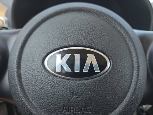 Used 2021 Kia Soul GT-Line FWD image 5