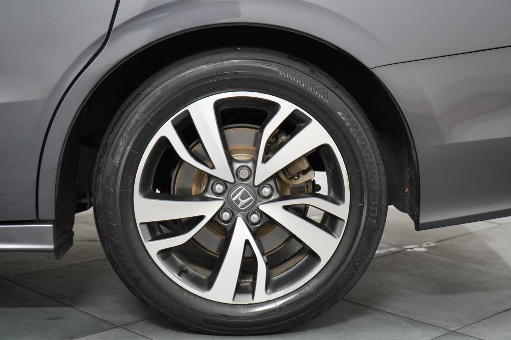 Used 2023 Honda Odyssey Touring image 31