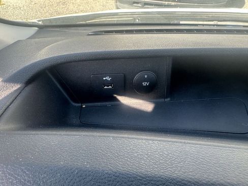 Used 2024 Ford Transit 250 Low Roof w/ Exterior Upgrade Package image 19