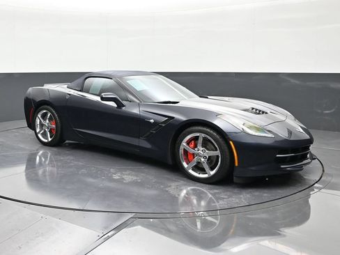 Used 2014 Chevrolet Corvette Stingray Convertible w/ 3LT Preferred Equipment Group RWD image 5