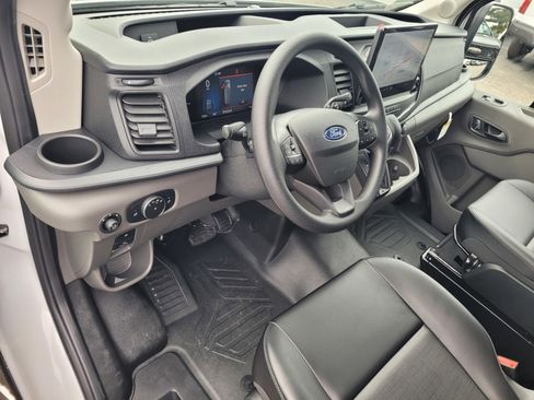 New 2026 Ford Transit 250 148 Medium Roof image 8