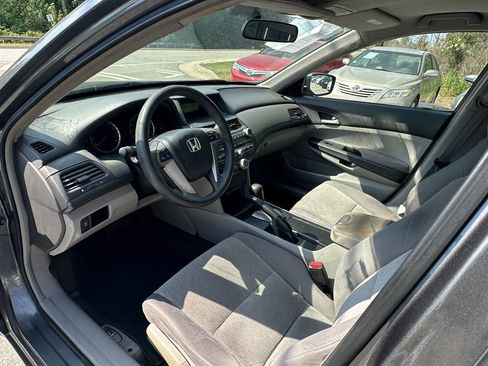 Used 2009 Honda Accord LX image 10