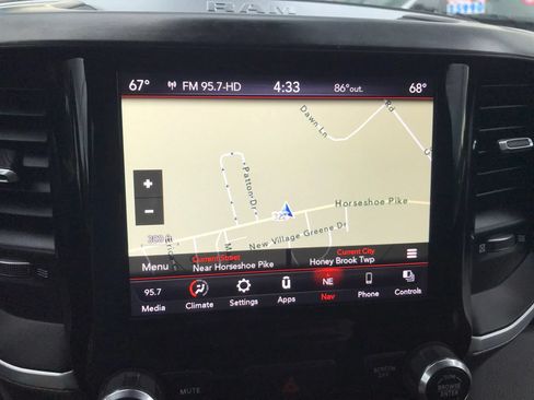 Used 2021 RAM 1500 Big Horn AWD/4WD image 27