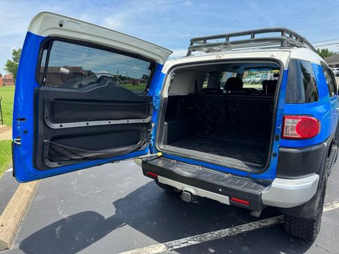 Used 2007 Toyota FJ Cruiser 4WD image 21