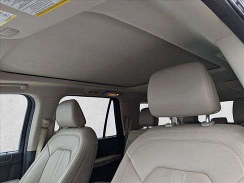 Used 2024 Ford Expedition Max Limited image 19