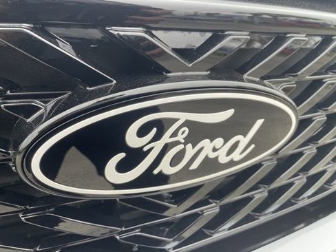 New 2025 Ford Maverick XLT w/ XLT Luxury Package image 28