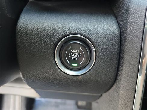 Certified 2025 GMC Acadia Elevation image 29