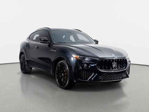 Used 2024 Maserati Levante Modena Ultima AWD/4WD image 4