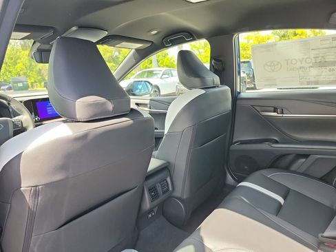 New 2026 Toyota Camry SE w/ Convenience Package FWD image 25