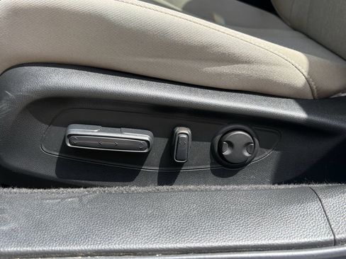 Certified 2024 Honda Accord EX image 23