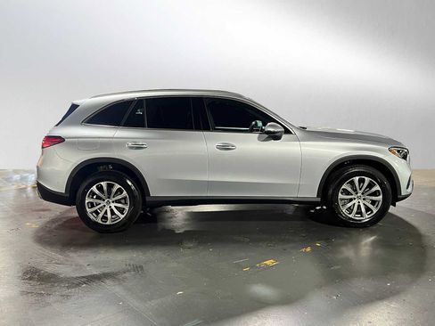 New 2025 Mercedes-Benz GLC 300 4MATIC image 9