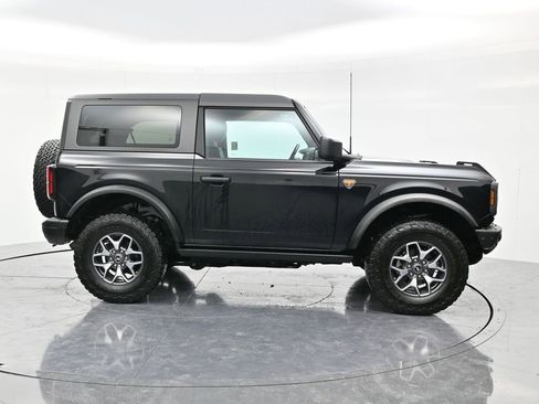Used 2023 Ford Bronco Badlands image 4