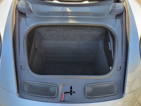 Certified 2024 Porsche 911 GT3 image 33