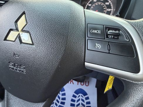 Used 2020 Mitsubishi Outlander Sport ES FWD image 29