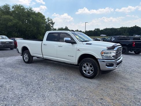 Used 2022 RAM 2500 Laramie AWD/4WD image 16