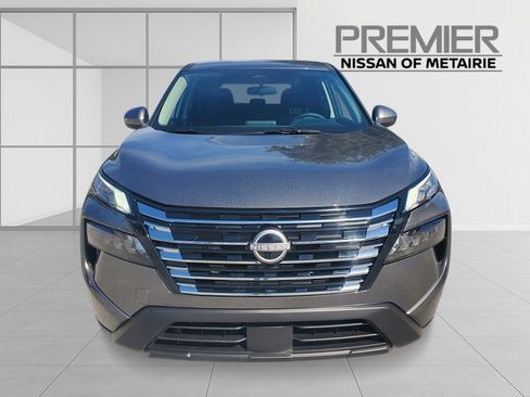 New 2026 Nissan Rogue SV image 8