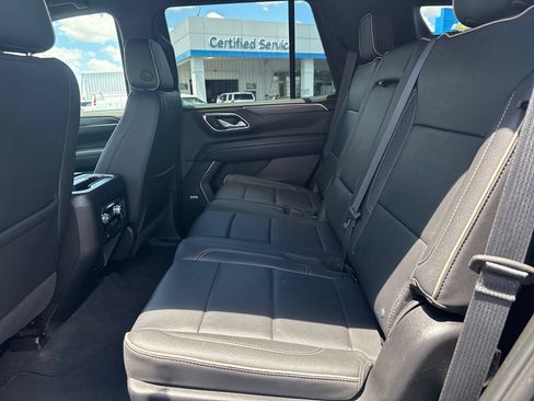 Used 2024 GMC Yukon SLT AWD/4WD image 37