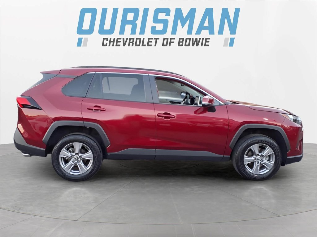 Used 2023 Toyota RAV4 XLE w/ Convenience Package FWD image 2