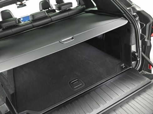 Used 2026 BMW X5 M60i image 23