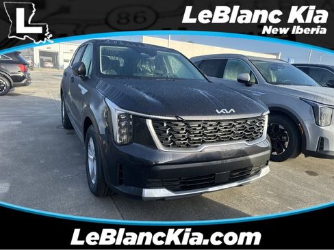 New 2026 Kia Sorento LX FWD image 1