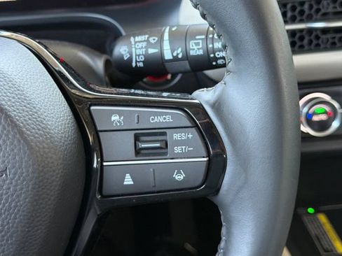 Certified 2024 Honda HR-V EX-L image 30