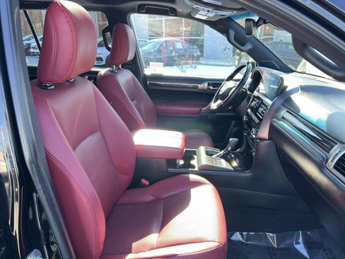 Used 2023 Lexus GX 460 Premium image 27