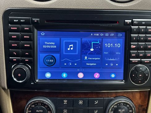 Used 2008 Mercedes-Benz ML 550 4MATIC image 39