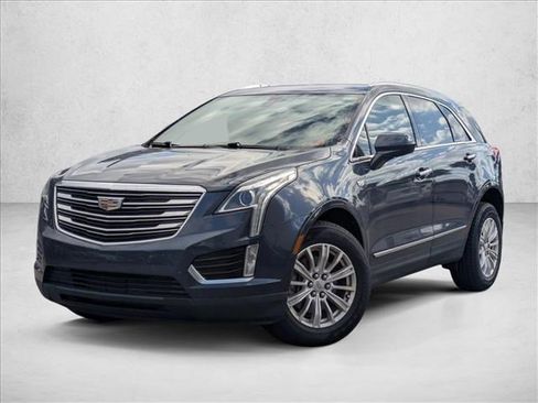 Used 2018 Cadillac XT5 FWD image 1