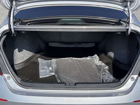 Used 2018 Honda Accord Sport image 27