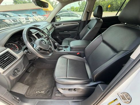 Used 2019 Volkswagen Atlas SE FWD image 9