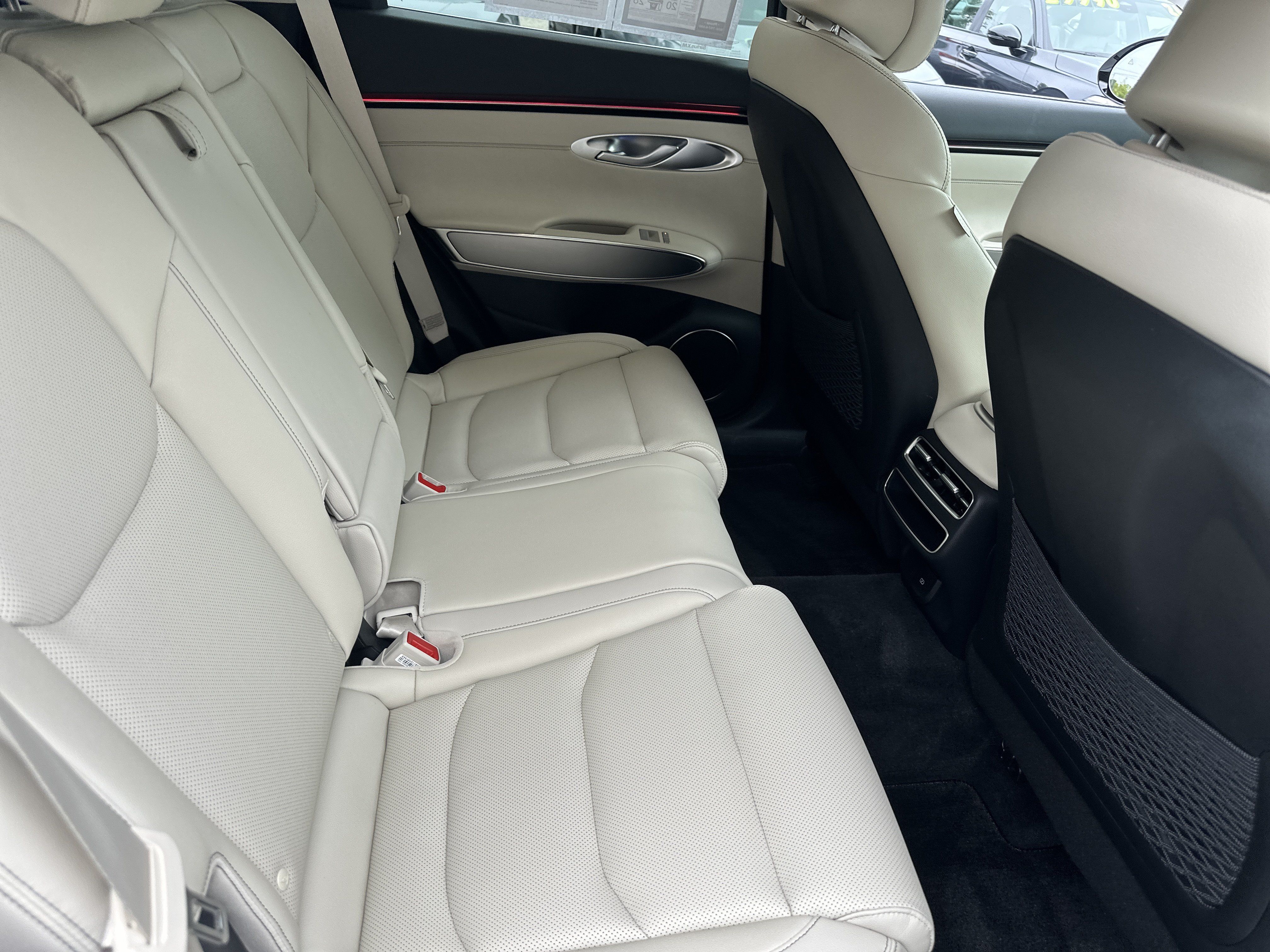 Used 2026 Genesis GV70 2.5T Select AWD/4WD image 14