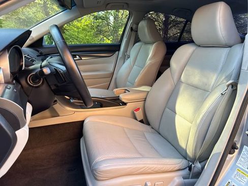 Used 2012 Acura TL w/ Technology Package FWD image 9