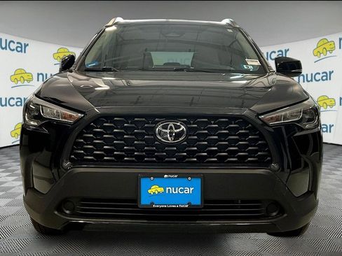 Used 2024 Toyota Corolla Cross LE w/ Moonroof Package AWD/4WD image 2
