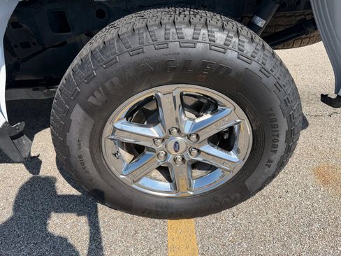 Used 2025 Ford F150 XLT w/ Equipment Group 301A Standard AWD/4WD image 2