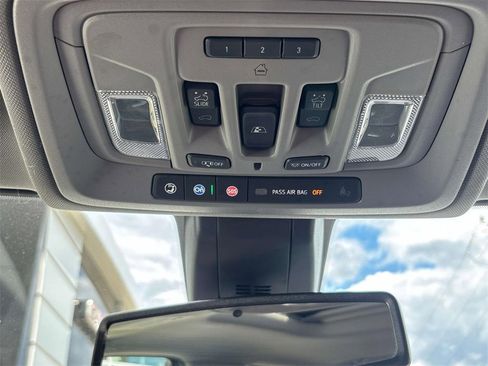 Used 2019 GMC Sierra 1500 Denali w/ Driver Alert Package II image 29