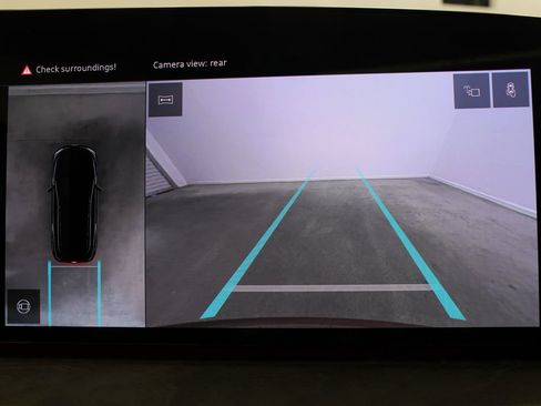 New 2025 Audi Q5 Prestige image 14