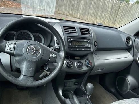 Used 2012 Toyota RAV4 4WD image 29