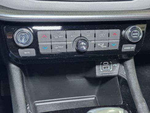 New 2026 Jeep Compass Limited w/ Sun, Sound & Navigation Group image 30